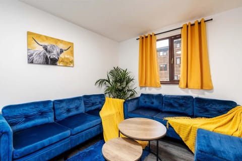 Living room, Decorative detail, Seating area