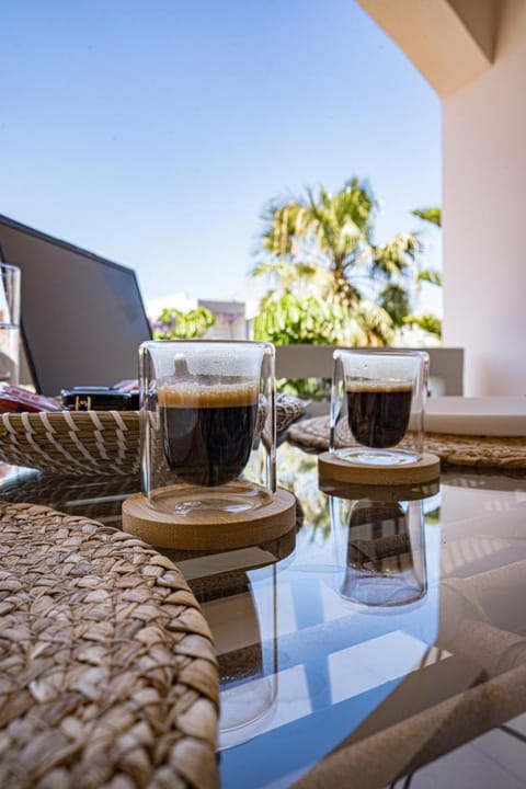 Patio, Day, View (from property/room), Balcony/Terrace, Dining area, Garden view