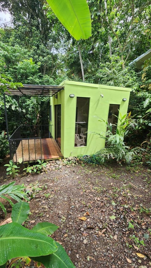 Off site, Balcony/Terrace
