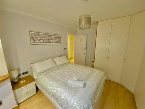 Bed, Photo of the whole room, Bedroom, towels, wardrobe