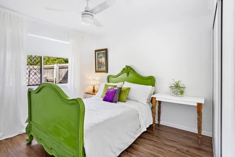 Bed, Bedroom, air conditioner