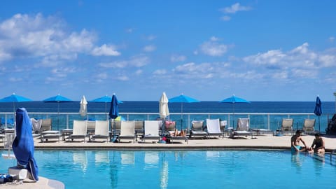 Sea view, Swimming pool