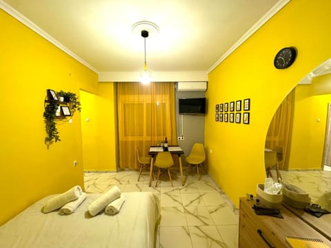 Yellow home Κίτρινο Σπίτι - myHomee Apartment in Decentralized Administration of Macedonia and Thrace