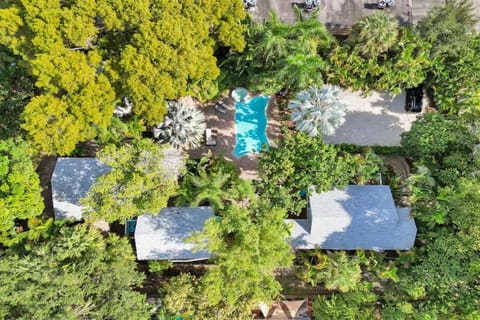 Tropical Oasis Studio w Pool Inn in Fort Lauderdale