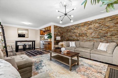 Newly Renovated 4 Bedroom 2 Bath Downtown Dearborn House in Dearborn Heights