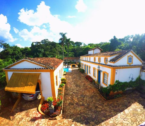 Property building, Bird's eye view, Floor plan, Parking