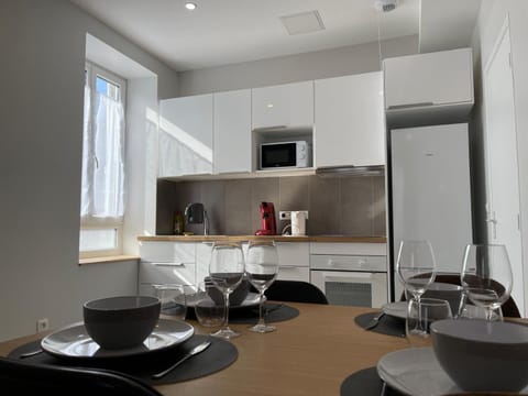 Appart'Village Le vieux Vichy centre T1,T2,T3 - Parking - Thermes Apartment in Auvergne-Rhône-Alpes