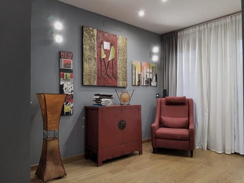 Living room, Seating area