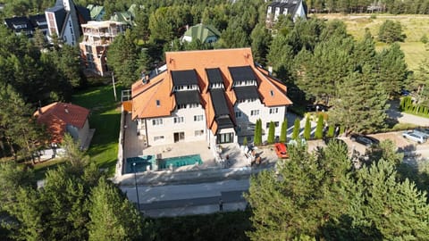 Property building, Bird's eye view