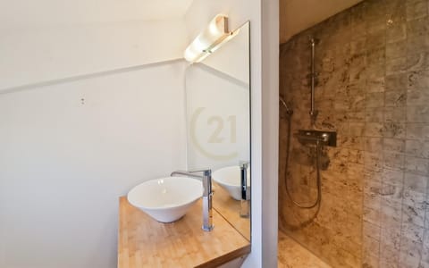 Superbe T5 centre-ville vue mer Apartment in L'Île-Rousse