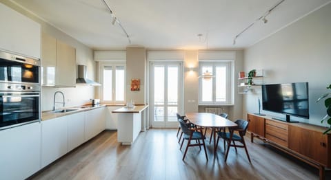 Central Four Apartment in Province of Brescia