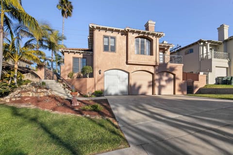 Encinitas Retreat Private Pool and Spa Short Drive to Beach House in Encinitas