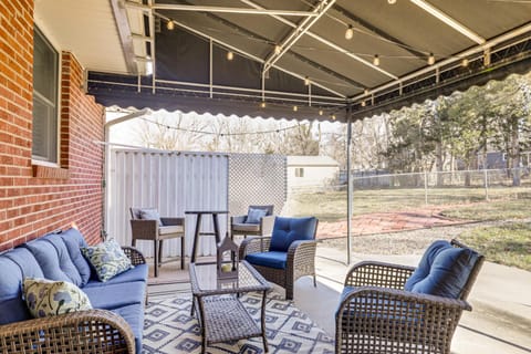 Fox Run Bungalow with Patio and Yard in Lincoln! House in Lincoln