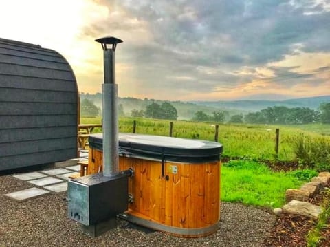 Luxury Glamping Pod - Garthside Farm Holidays Campground/ 
RV Resort in England