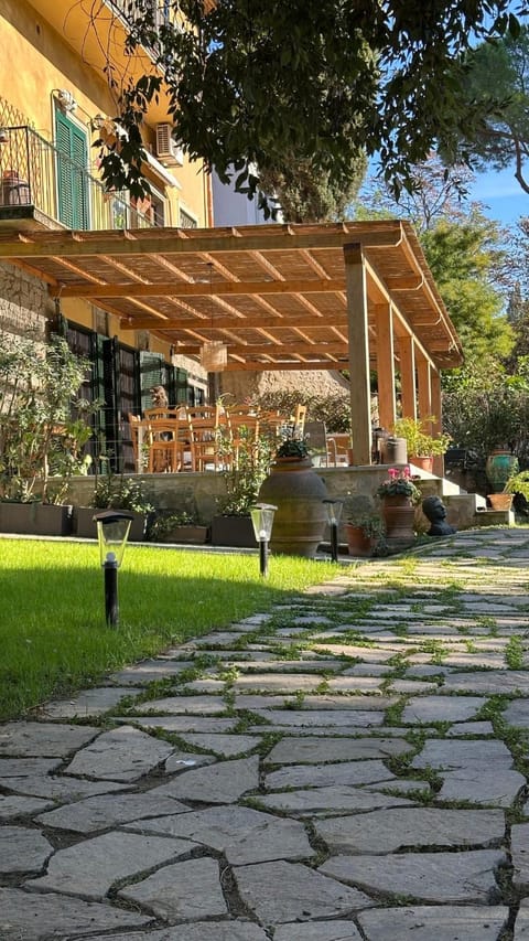 Property building, Natural landscape, Garden, Garden view