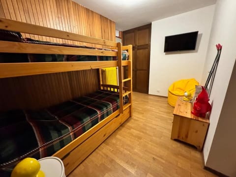 The Queen in the Snow Apartment in Courmayeur