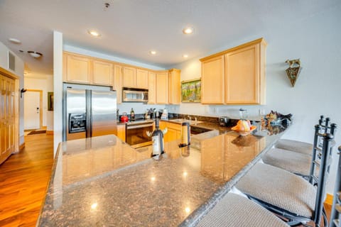 6 Mi to Keystone Resort Dillon Condo with Balcony Apartment in Dillon