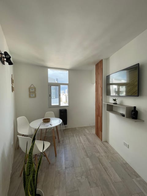 TV and multimedia, Dining area