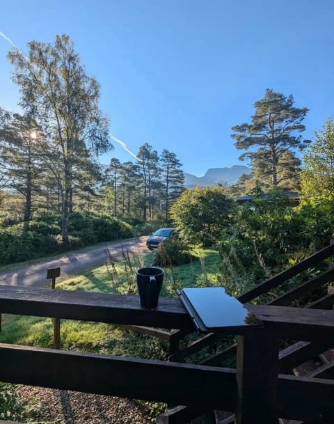 Equinox Cabin Cabin in Scotland