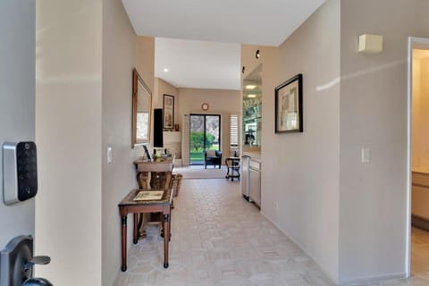 Spacious Villa with Spectacular Golf Course Views House in Indian Wells