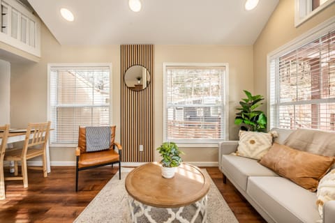 Pikes Peak Heaven's Retreat! House in Woodland Park