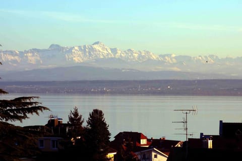 Lake view, Mountain view