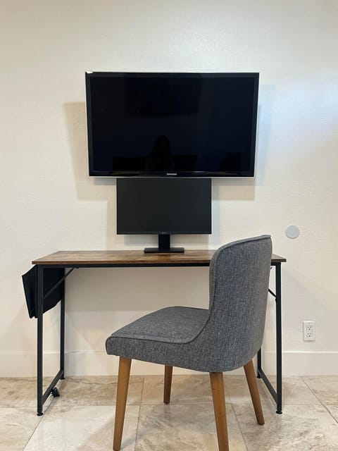 TV and multimedia, Evening entertainment