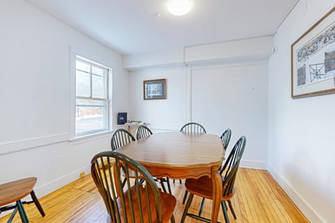 Bayberry Farmhouse House in Weston