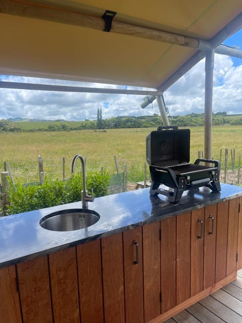 Hidden Valley Glamping Luxury tent in Waikato