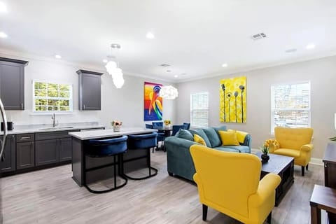 Spacious 5 bedroom Home Near FQ and Superdome House in New Orleans