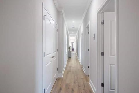 Chic 5 Bedroom Home Near French Quarter House in New Orleans