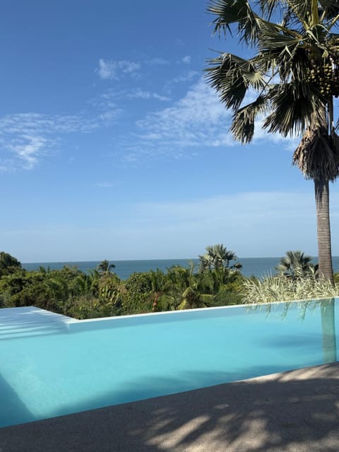 Sea view, Swimming pool