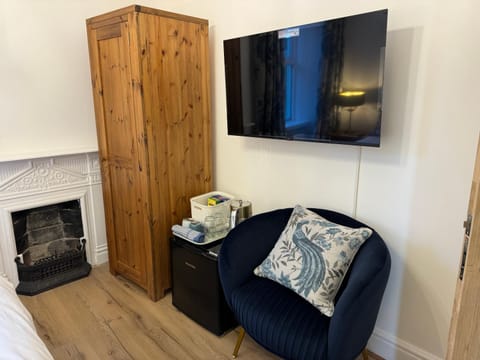 King-bed En-suite Bed and Breakfast in Windermere