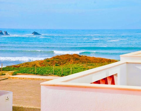 Nearby landmark, Day, Natural landscape, View (from property/room), Balcony/Terrace, Beach, Sea view
