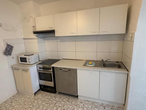 Wohnung in Poll P02 Apartment in Cologne