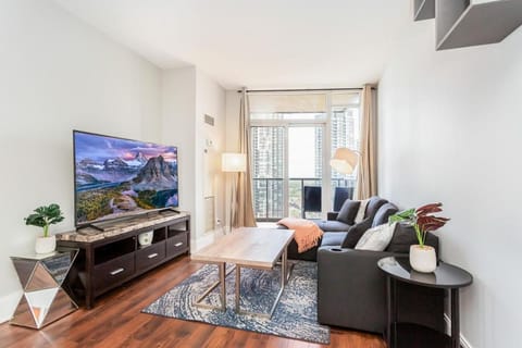 Communal lounge/ TV room, TV and multimedia, Living room, Seating area, Evening entertainment