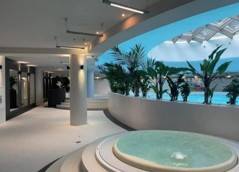 Pool view, Swimming pool