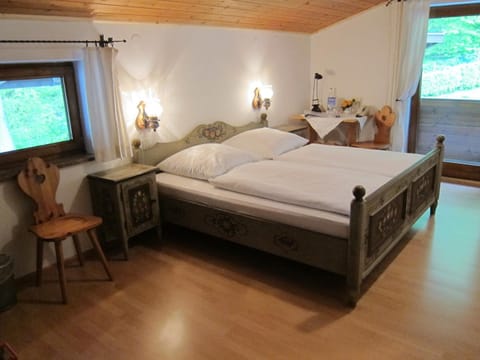 Waldgasthof Pension Baodwirt Bed and Breakfast in Rosenheim