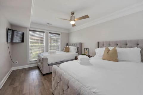 The Archer Three Bedroom Three and a Half Bath Music Row and Gulch Luxury House in Nashville