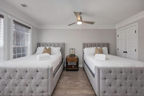 The Archer Three Bedroom Three and a Half Bath Music Row and Gulch Luxury House in Nashville