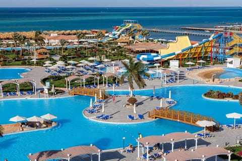 Day, Bird's eye view, Beach, Aqua park, Pool view, Sea view, Swimming pool, sunbed