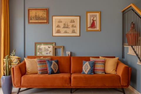 Living room, Seating area, furniture, air conditioner