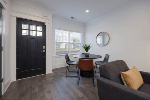 Beautiful Music City Townhome Great Location House in Nashville