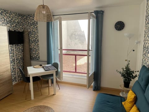 Studio Croix de Bois Apartment in Orléans