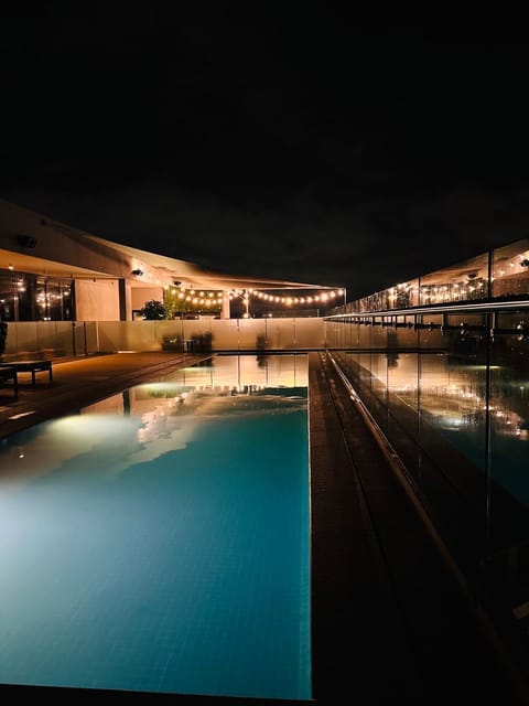 Pool view, Swimming pool