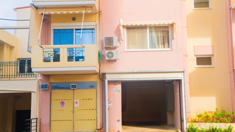 Property building, Parking