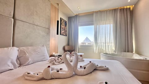 Bed, Photo of the whole room, Bedroom, Bath