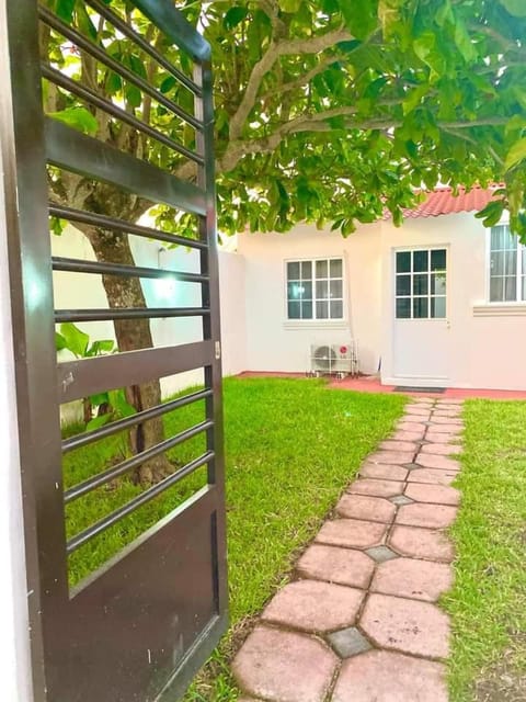 Maddie House cerca del Río y del Mar House in Tecolutla