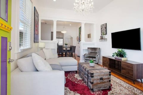 Classic Concierge Serviced House Near French Quarter House in New Orleans