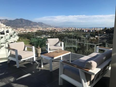 Balcony/Terrace, City view, Mountain view, Sea view